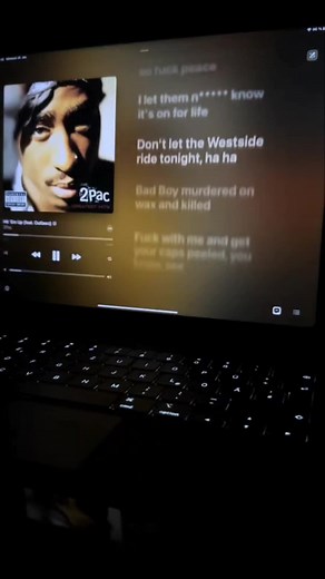 2Pac - Hit em' up Lyrics Suggestions