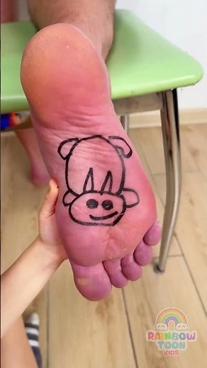 Toes & Tunes: Creative Foot Painting Fun In Reverse! 🎨👣