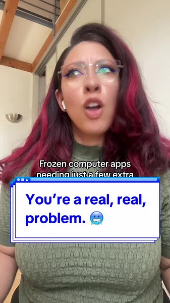 I used to be people too. 😬 Clicking makes it worse! Thinking about going live soon! When is a good date? Also follow me on twitter @thehelpdeskgirl :) #helpdesktiktok #techtok #computerscience #computerprocessing