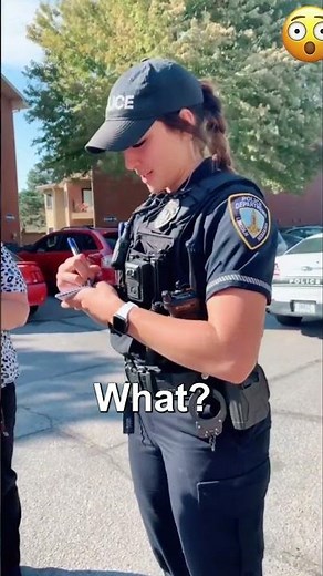 Cute cop... #cops #police #beautiful #tiktok