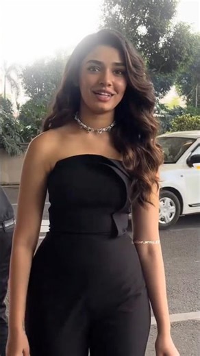 Bullet Bullet Song || Krithi Shetty😱Video || Whatsappstatus #trending #short #viralvideo