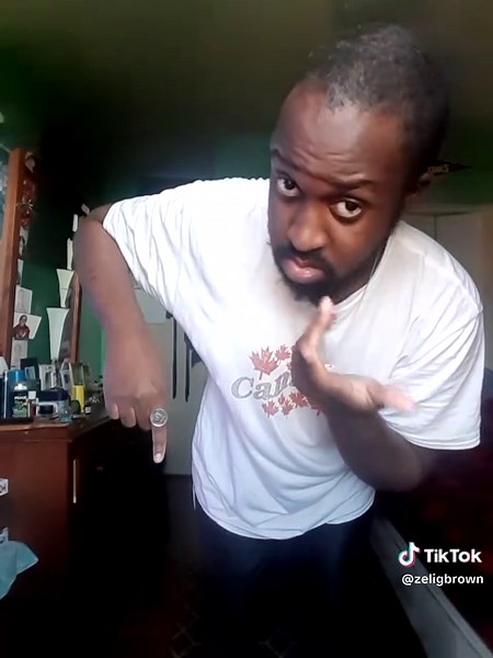 Finger Pressing Challenge: Coin Trick Revealed