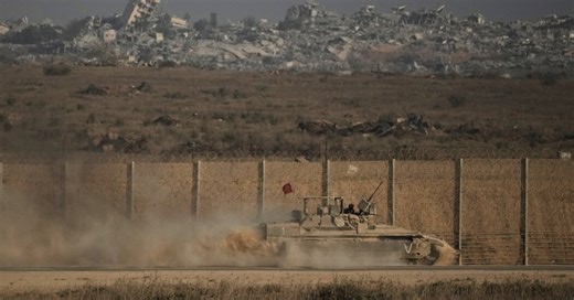 Palestinians Flee as Israeli Troops Push Into Gaza City