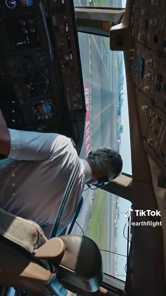 Explore Air France Aviation Experience in Stunning 4K Quality