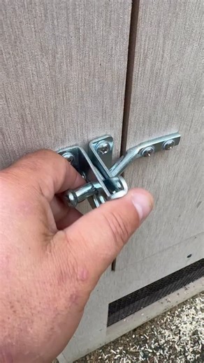 1.3K views · 25 reactions | Easy peasy! Here's a quick glance at incorporating the deep litter method in our Eco-Coop using Carolina Coops industrial Hemp Bedding. | Carolina Coops | Facebook