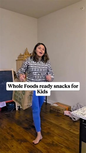 Liza Gandhi Tailor on Instagram: "My daughter’s daily routine = balance, not restriction 🤍 🥞 Protein-packed breakfasts: pancakes, roti & ghee, or bread with cream cheese 💪 Daily focus on protein + fiber (no pressure, just habits) 🍽️ Lunch & dinner: millets dhokla , idli, dosa , eggs, veggies & roti 🍗 Loves chicken, homemade meatballs & lentil pasta 🧀 Paneer pooda / chilla = absolute favorite 🥬 Bhindi sabji with protein-packed roti ✔️ 🥦 Loves broccoli, veggies & greens 🍠 Big fan of sweet