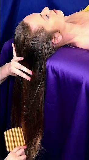 60 seconds of gorgeous lush hair brushing, Chelsey gets pampered, Ultra Relaxing Scalp Massage
