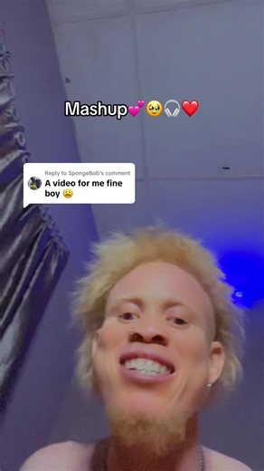 Engaging Mashup for Music Lovers