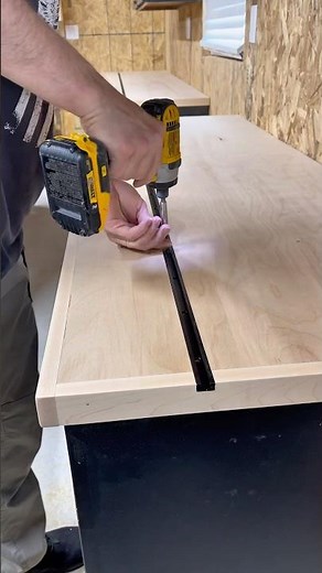 Installing T-track in my miter saw station for more precision and workshop efficiency