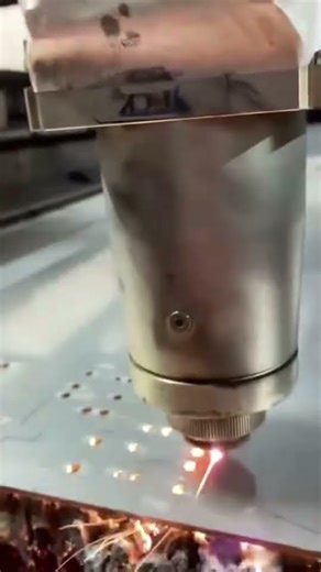 PFT Laser cutting machine for precision cutting of round holes #lasercutting #lasercuttingmachine