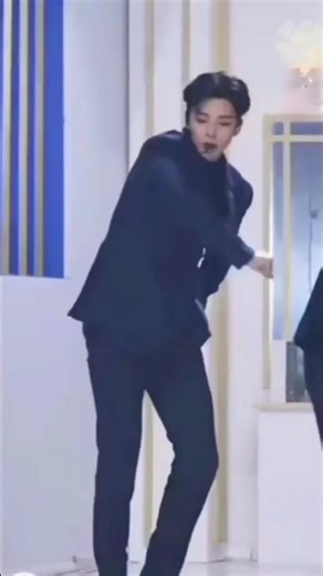 #rowoon shorts #sf9 group#sf9 dance# rowoon dance # video on sf9 group ❤️❤️❤️