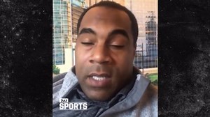 Ex-NFL Star Jamal Lewis: Peyton Manning Changed My Life, Showed Me Hard Work