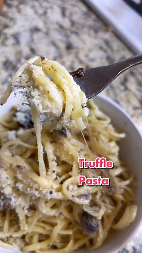 Delicious Truffle Pasta Recipe with Mushrooms 🍄