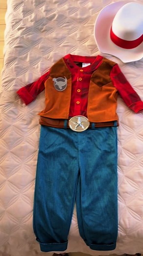 Presenting our first Halloween Costume: Dino Ranch characters! Hughie loves Dino Ranch so this costume was a must ❤️ #dinoranch #dinoranchcostumes #halloweencostumes #toddlercostumes #mommyandmecostume #toddlerandmomcostume #halloweencostumeideas #halloween #halloweencountdown #halloween2023