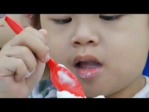 Unit 11- Our Plastic World Let sstudyenglishnow (Reading Explorer 1 3rd Ed) Video