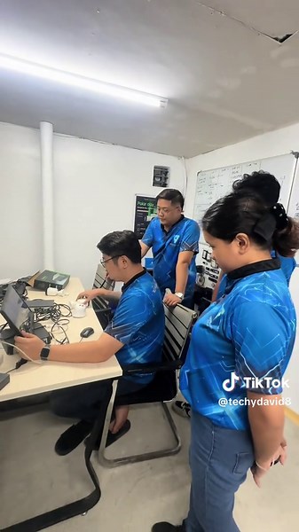 Computer literacy course and Computer Systems Servicing is now available open for enrollment. Messenge me now. Limited slots only. Enrollment fee starts as low 4,XXX #tiktok #fyp #it #technician #network #systemintegrator #technology #tech #techydavid #information #david #technology #training #internship #training