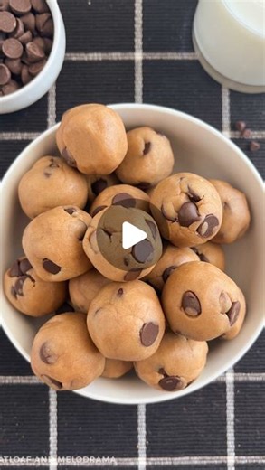 Dee on Instagram: "Check out this easy Edible Chocolate Chip Cookie Dough Balls recipe! This cookie dough recipe is no bake and super easy to make. Just combine softened butter, brown sugar, vanilla extract, cinnamon, flour, milk and lots of chocolate chips in a mixing bowl. Roll into little balls that you can leave plain, or dip in some melted chocolate for some extra fun and yumminess. Always remember to heat treat your flour! Though this recipe doesn’t contain eggs, it’s still not safe to con