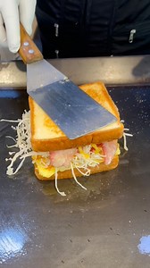 33K views · 411 reactions | Street Bacon Toast / Korean Street Food #foryoupageシ #foryoupagereels #fypviralシ #fbreelsfypシ゚viralシ #fbreelsvideo #viralreelsfacebook #food #foodie #korea #followersreels | WOW FOODS | Facebook