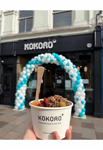 Popular quick-service Japanese restaurant @kokorouk_official has officially opened on St Mary Street. After a three-year search, the brand has launched its first Welsh site, bringing its affordable, on-the-go menu to the city centre. Expect Japanese and Korean favourites, handmade sushi and hot bowls including chicken, prawn, potato, pumpkin and tofu katsu curries, udon dishes, plus chilli chicken, teriyaki and sweet and sour bowls. Kokoro has taken over the former Eat The Bird unit on St Mary S