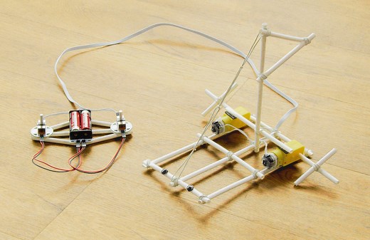 【公式ストア】ユカイなぼうけんクラフトキット｜おうちをぼうけんするロボットを作る教材キット