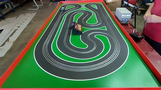 Slot Circuits on Reels