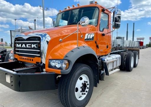 2.1K views · 196 reactions | It's all in the details 朗 : RDO Truck Centers #MackGranite | Mack Trucks | Facebook