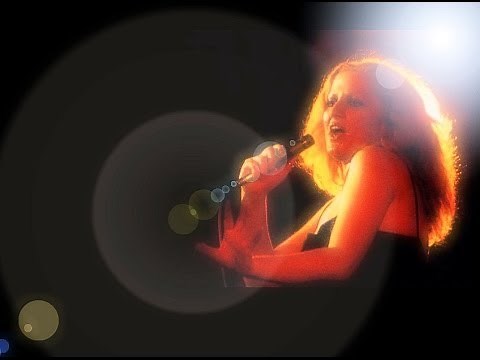 Mina - Sognando (Live a Bussoladomani)