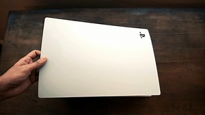 Watch How to Replace the PS5 Console Case on Amazon Live