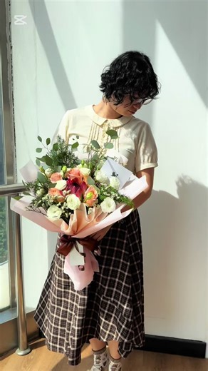 Exploring the Allure of Bold Protea Flowers