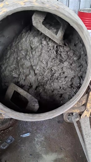 Eksperimen FS 45: Menciptakan Flow Beton Campuran