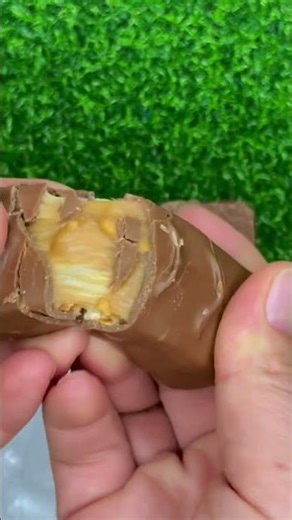 Why Everyone Is Arguing About This Snickers (I Tested It)