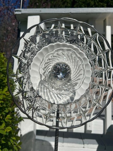 Glass Flower Upcycled Yard Art – Handmade Garden Decor From Repurposed Glass - Etsy