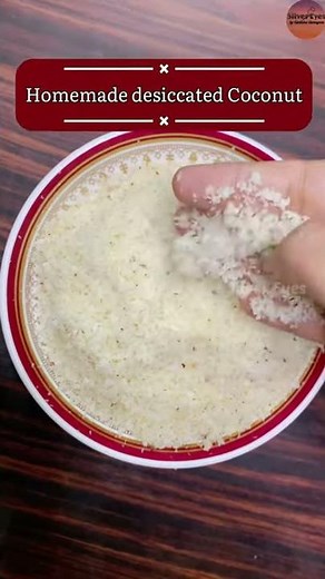 Homemade Desiccated Coconut Tutorial | How To Make Desiccated Coconut At Home | Dry Coconut Powder