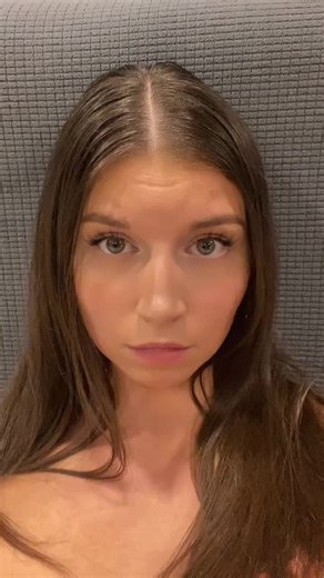 Heidi Hotte ASMR: Eye Contact Countdown Challenge