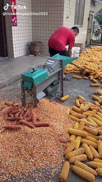 Efficient Corn Sheller Machine for Agricultural Use