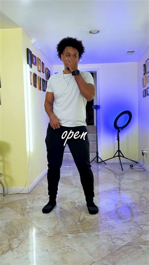 100 Days of Bachata · 18 days left of 2025 | Luis Segura - Traicionera