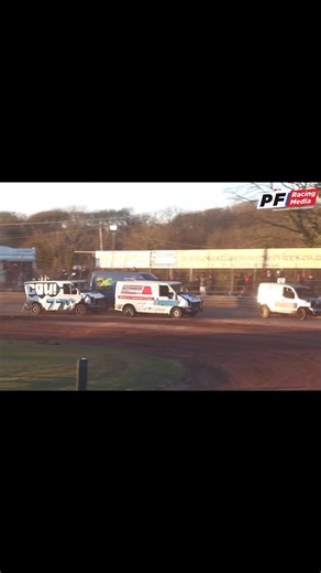 More van bumping action! #motorracing #bangerracing #stockcars #ukmotorsport #ovalracing #motorsport #bangers #cars #fblifestyle #demoderby #demolitionderby | PF Racing Media
