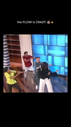 Michelle Obama Has MORE Flow Than All of Us 😭🔥#michelleobama #dance #funnyshorts