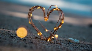 Horoscop 9 septembrie 2021. Dragostea bate la ușa Racilor, Fecioarele sunt luate în vizor