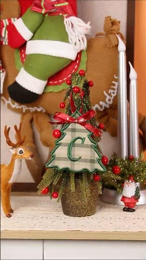 DIY Christmas Tree Name Banner | Easy Personalized Holiday Craft #shorts