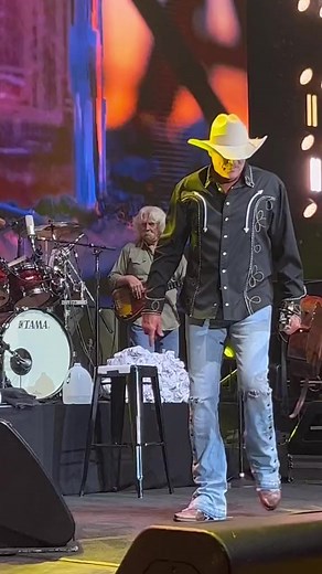 Alan Jackson — Knoxville, TN (62522) #alanjackson #alanjacksonconcert #countrymusic #country #music #nashville #livemusic #singer #singersongwriter #guitar #songwriter #countrygirl #musician #newmusic #countrysinger #love #countryboy #countrymusiclover #countrylife #cowboy #americana #outlawcountry #rock #texas #classiccountry #s #concert #countryartist #tennessee #blues #countrymusicsinger | Alan Jackson Anniversary Signatures Shirt