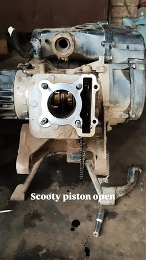 Alim Sk on Instagram: "Scooty piston open #bikelife #mechanic #followers #reelsviralシ #motorcycle"