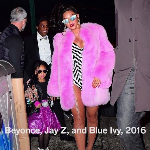 1.1M views · 180 shares | The best celebrity Halloween costumes of...