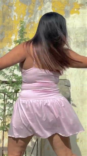 RHYTHM & REPS: GYM GIRL SHOWING SOME STUNNING AND MILKY SOFT DANCE MOVES #DANCE #FITGIRL #GLOW