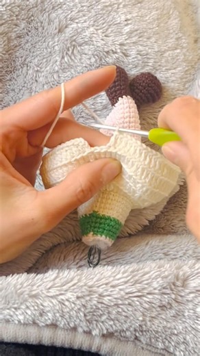My absolute favorite part of doll making #crochet #häkeln #chill #diy