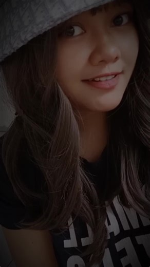 Exploring Text Overlay Techniques in CapCut