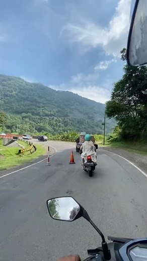 PURWAKARTA, WEST JAVA on Instagram: "Hai Explorer Purwakarta! Siapa nih yang mau liburan tapi sambil nongkrong with a view? ikutin terus vidionya sampe abis 😍 • #explorepurwakarta Reels Today Tiktok By : lelelela410 Let’s Explore Purwakarta! #purwakarta #holiday #reels #explore #ciratapurwakarta"