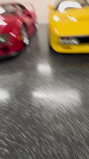 Incase you need to drive a Ferrari F40, heres a tutorial 🤓 | how to drive manual