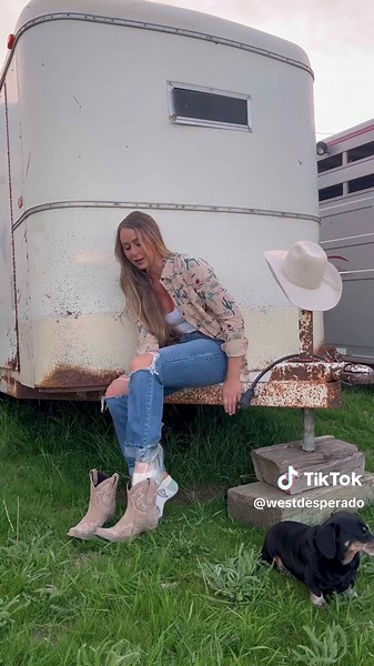 Effortless Boot Fit: The Plastic Bag Trick Explained