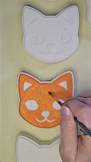Watch Me Paint an Orange Tabby Cat Bath Bomb 😺